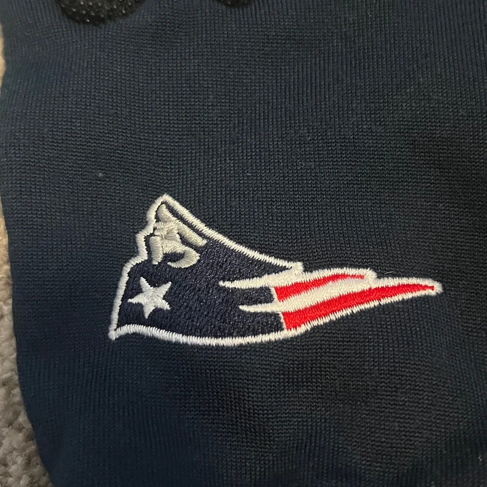 N/A warm gloves
